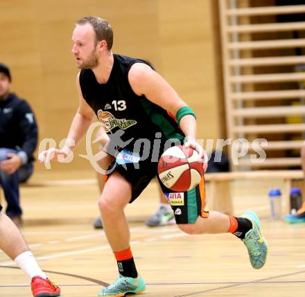 Basketball 2. Bundesliga.  Raiders Villach gegen Basket Flames. Philipp Seel (Basket Flames). Villach, 11.10.2014.
Foto: Kuess
---
pressefotos, pressefotografie, kuess, qs, qspictures, sport, bild, bilder, bilddatenbank