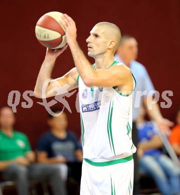 Basketball 2. Bundesliga. KOS Celovec gegen BBU Salzburg. Ales Primc (KOS). Klagenfurt, 11.10.2014.
Foto: Kuess
---
pressefotos, pressefotografie, kuess, qs, qspictures, sport, bild, bilder, bilddatenbank