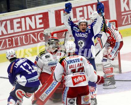 EBEL. Eishockey Bundesliga. EC VSV gegen KAC.  Torjubel Patrick Platzer, (VSV), Pekka Tuokkola (KAC). Villach, am 12.10.2014.
Foto: Kuess 


---
pressefotos, pressefotografie, kuess, qs, qspictures, sport, bild, bilder, bilddatenbank