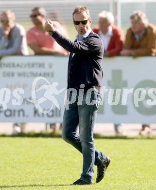 Fussball Kaerntner Liga. Annabichler SV ASV gegen Treibach. Trainer Dietmar Thuller (ASV). Klagenfurt, am 12.10.2014.
Foto: Kuess
---
pressefotos, pressefotografie, kuess, qs, qspictures, sport, bild, bilder, bilddatenbank