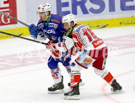 EBEL. Eishockey Bundesliga. EC VSV gegen KAC. Jason Krog (VSV), Thomas Koch, (KAC). Villach, am 12.10.2014.
Foto: Kuess 


---
pressefotos, pressefotografie, kuess, qs, qspictures, sport, bild, bilder, bilddatenbank