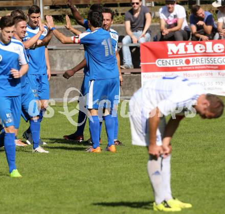 Fussball Kaerntner Liga. Annabichler SV ASV gegen Treibach. Torjubel  (ASV). Klagenfurt, am 12.10.2014.
Foto: Kuess
---
pressefotos, pressefotografie, kuess, qs, qspictures, sport, bild, bilder, bilddatenbank