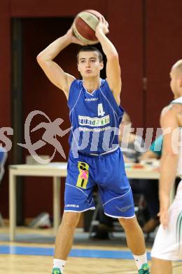 Basketball 2. Bundesliga. KOS Celovec gegen BBU Salzburg. Karlo Keca  (Salzburg). Klagenfurt, 11.10.2014.
Foto: Kuess
---
pressefotos, pressefotografie, kuess, qs, qspictures, sport, bild, bilder, bilddatenbank