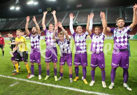 Fussball Regionalliga. SK Austria Klagenfurt gegen BW Linz. Jubel Austria. Klagenfurt, am 17.10.2014.
Foto: Kuess
---
pressefotos, pressefotografie, kuess, qs, qspictures, sport, bild, bilder, bilddatenbank