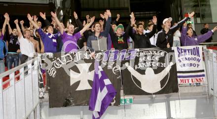 Fussball Regionalliga. SK Austria Klagenfurt gegen BW Linz. Jubel Fans (Austria Klagenfurt). Klagenfurt, am 17.10.2014.
Foto: Kuess
---
pressefotos, pressefotografie, kuess, qs, qspictures, sport, bild, bilder, bilddatenbank