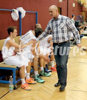 Basketball 2. Bundesliga. Woerthersee Piraten gegen KOS Celovec.  Trainer Dragan Sliskovic (Piraten). Klagenfurt, am 18.10.2014.
Foto: Kuess
---
pressefotos, pressefotografie, kuess, qs, qspictures, sport, bild, bilder, bilddatenbank