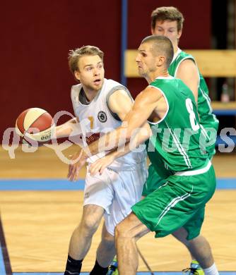 Basketball 2. Bundesliga. Woerthersee Piraten gegen KOS Celovec.  Tim HUber, (Piraten), Ales primc  (KOS). Klagenfurt, am 18.10.2014.
Foto: Kuess
---
pressefotos, pressefotografie, kuess, qs, qspictures, sport, bild, bilder, bilddatenbank