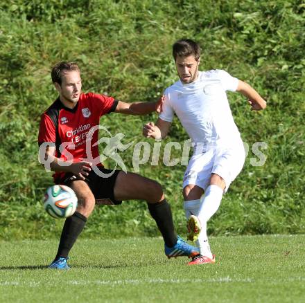 Fussball Kaerntner Liga. Maria Saal gegen Annabichler SV. Bernhard Walzl, (Maria Saal), Abian Jose Serrano Davila  (ASV). Maria Saal, am 18.10.2014.
Foto: Kuess
---
pressefotos, pressefotografie, kuess, qs, qspictures, sport, bild, bilder, bilddatenbank