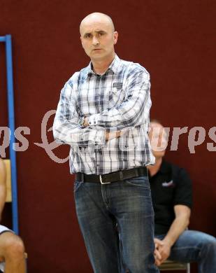 Basketball 2. Bundesliga. Woerthersee Piraten gegen KOS Celovec.  Trainer Dragan Sliskovic (Piraten). Klagenfurt, am 18.10.2014.
Foto: Kuess
---
pressefotos, pressefotografie, kuess, qs, qspictures, sport, bild, bilder, bilddatenbank