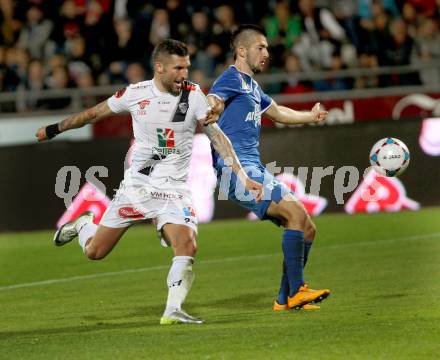 Fussball Bundesliga. RZ Pellets WAC gegen SV Scholz Groedig. Attila Simon, (WAC), Marvin Potzmann  (Groedig). Wolfsberg, am 18.10.2014.
Foto: Kuess

---
pressefotos, pressefotografie, kuess, qs, qspictures, sport, bild, bilder, bilddatenbank