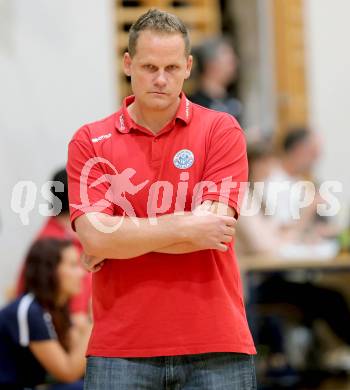 Volleyball MEL, MEVZA. ATSC Wildcats gegen SVS Post. Trainer Joze Casar (Wildcats). Klagenfurt, 18.10.2014.
Foto: Kuess
---
pressefotos, pressefotografie, kuess, qs, qspictures, sport, bild, bilder, bilddatenbank