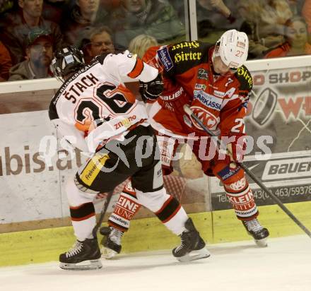 EBEL. Eishockey Bundesliga. KAC gegen HC Orli Znojmo. Thomas Hundertpfund, (KAC),  Lubomir Stach (Znojmo). Klagenfurt, am 24.10.2014.
Foto: Kuess 

---
pressefotos, pressefotografie, kuess, qs, qspictures, sport, bild, bilder, bilddatenbank