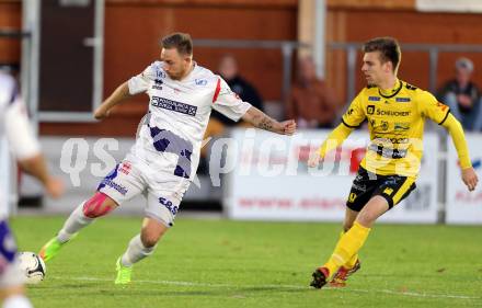 Fussball Regionalliga. SAK gegen Allerheiligen. Darijo Biscan, (SAK), Pascal Scheucher  (Allerheiligen). Welzenegg, am 24.10.2014.
Foto: Kuess
---
pressefotos, pressefotografie, kuess, qs, qspictures, sport, bild, bilder, bilddatenbank