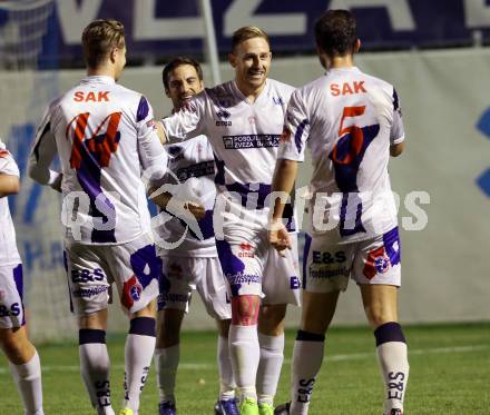 Fussball Regionalliga. SAK gegen Allerheiligen. Torjubel Darijo Biscan, (SAK). Welzenegg, am 24.10.2014.
Foto: Kuess
---
pressefotos, pressefotografie, kuess, qs, qspictures, sport, bild, bilder, bilddatenbank