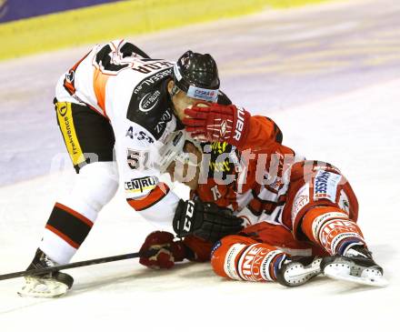 EBEL. Eishockey Bundesliga. KAC gegen HC Orli Znojmo. Stefan Geier,  (KAC),  Jan Seda (Znojmo). Klagenfurt, am 24.10.2014.
Foto: Kuess 

---
pressefotos, pressefotografie, kuess, qs, qspictures, sport, bild, bilder, bilddatenbank