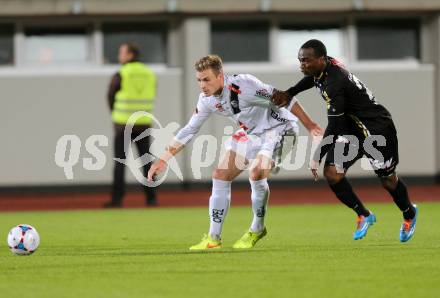 Fussball Bundesliga. RZ Pellets WAC gegen Cashpoint SCR Altach. Michael Sollbauer,  (WAC), Ngwat Mahop Louis Clement (Altach). Wolfsberg, am 25.10.2014.
Foto: Kuess

---
pressefotos, pressefotografie, kuess, qs, qspictures, sport, bild, bilder, bilddatenbank