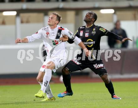 Fussball Bundesliga. RZ Pellets WAC gegen Cashpoint SCR Altach. Michael Sollbauer,  (WAC), Ngwat Mahop Louis Clement (Altach). Wolfsberg, am 25.10.2014.
Foto: Kuess

---
pressefotos, pressefotografie, kuess, qs, qspictures, sport, bild, bilder, bilddatenbank