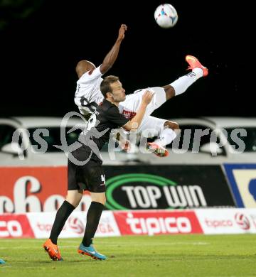 Fussball Bundesliga. RZ Pellets WAC gegen Cashpoint SCR Altach. De Oliveira Silvio Carlos, (WAC), Ortiz Puentenueva Cesar (Altach). Wolfsberg, am 25.10.2014.
Foto: Kuess

---
pressefotos, pressefotografie, kuess, qs, qspictures, sport, bild, bilder, bilddatenbank