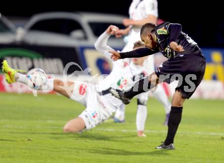 Fussball Bundesliga. RZ Pellets WAC gegen Cashpoint SCR Altach. Michael Sollbauer,  (WAC), Ismail Tajouri (Altach). Wolfsberg, am 25.10.2014.
Foto: Kuess

---
pressefotos, pressefotografie, kuess, qs, qspictures, sport, bild, bilder, bilddatenbank