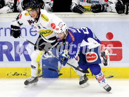 EBEL. Eishockey Bundesliga. EC VSV gegen Dornbirner Eishockey Club.  Eric HUnter, (VSV), Olivier Magnan Grenier (Dornbirn). Villach, am 26.10.2014.
Foto: Kuess 


---
pressefotos, pressefotografie, kuess, qs, qspictures, sport, bild, bilder, bilddatenbank