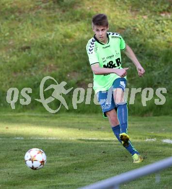 Fussball. Kaerntner Liga. Koettmannsdorf gegen SV Feldkirchen/SV Oberglan. David Stefan Pein (Feldkirchen/SV Oberglan). Koettmannsdorf, 26.10.2014.
Foto: Kuess
---
pressefotos, pressefotografie, kuess, qs, qspictures, sport, bild, bilder, bilddatenbank