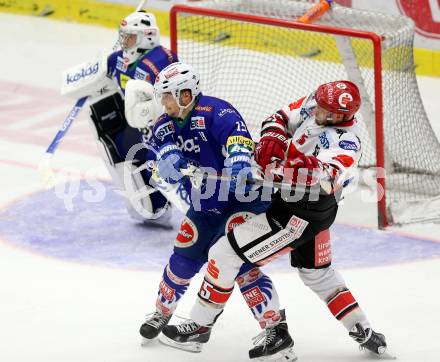 EBEL. Eishockey Bundesliga. EC VSV gegen HC TWK Innsbruck. Jean Philippe Lamoureux, Stefan Bacher, (VSV), Kris Beech  (Innsbruck). Villach, am 28.10.2014.
Foto: Kuess 


---
pressefotos, pressefotografie, kuess, qs, qspictures, sport, bild, bilder, bilddatenbank