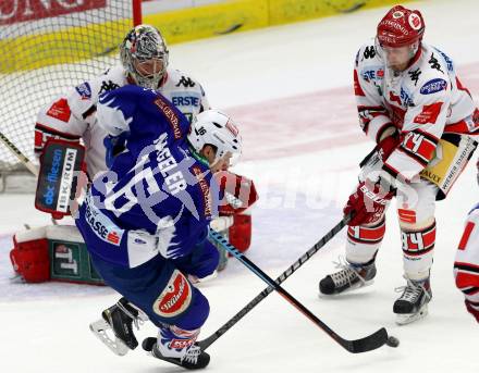 EBEL. Eishockey Bundesliga. EC VSV gegen HC TWK Innsbruck. Daniel Nageler,(VSV),  Adam Munro, Stefan Pittl (Innsbruck). Villach, am 28.10.2014.
Foto: Kuess 


---
pressefotos, pressefotografie, kuess, qs, qspictures, sport, bild, bilder, bilddatenbank