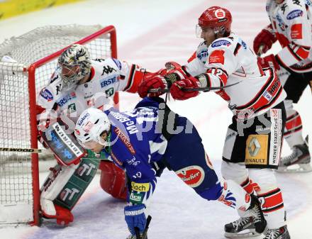 EBEL. Eishockey Bundesliga. EC VSV gegen HC TWK Innsbruck. Brock McBride,  (VSV), Adam Munro, Andreas Valdix (Innsbruck). Villach, am 28.10.2014.
Foto: Kuess 


---
pressefotos, pressefotografie, kuess, qs, qspictures, sport, bild, bilder, bilddatenbank