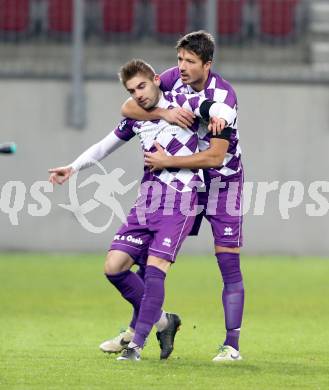 Fussball Regionalliga. SK Austria Klagenfurt gegen Lafnitz. Torjubel Armend Spreco, Bernd Kager (Austria Klagenfurt). Klagenfurt, 31.10.2014.
foto: Kuess
---
pressefotos, pressefotografie, kuess, qs, qspictures, sport, bild, bilder, bilddatenbank