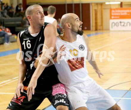 Basketball 2. Bundesliga. Woerthersee Piraten gegen BK Mattersburg Rocks.  Joachim Buggelsheim, (Piraten), Corey Hallett  (Mattersburg). Klagenfurt, am 1.11.2014.
Foto: Kuess
---
pressefotos, pressefotografie, kuess, qs, qspictures, sport, bild, bilder, bilddatenbank