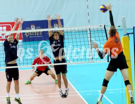 Volleyball Bundesliga. Woerthersee Loewen gegen Amstetten. Bernhard Melzer, Lukas Skrabal (Woerthersee Loewen). Klagenfurt, am 31.10.2014.
Foto: Kuess
---
pressefotos, pressefotografie, kuess, qs, qspictures, sport, bild, bilder, bilddatenbank