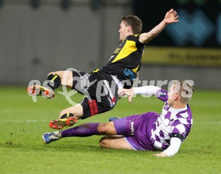 Fussball Regionalliga. SK Austria Klagenfurt gegen Lafnitz. Dominik Wurmdobler, (Austria Klagenfurt), Christoph Gschiel  (Lafnitz). Klagenfurt, 31.10.2014.
foto: Kuess
---
pressefotos, pressefotografie, kuess, qs, qspictures, sport, bild, bilder, bilddatenbank