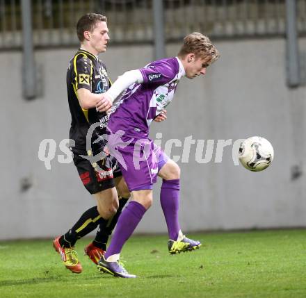 Fussball Regionalliga. SK Austria Klagenfurt gegen Lafnitz. Michael Groinig, (Austria Klagenfurt), Christoph Gschiel  (Lafnitz). Klagenfurt, 31.10.2014.
foto: Kuess
---
pressefotos, pressefotografie, kuess, qs, qspictures, sport, bild, bilder, bilddatenbank