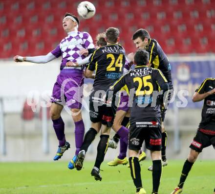 Fussball Regionalliga. SK Austria Klagenfurt gegen Lafnitz. Bernd Kager, (Austria Klagenfurt), Alen Gluhak (Lafnitz). Klagenfurt, 31.10.2014.
foto: Kuess
---
pressefotos, pressefotografie, kuess, qs, qspictures, sport, bild, bilder, bilddatenbank