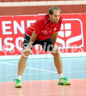 Volleyball Bundesliga. Woerthersee Loewen gegen Amstetten. Hansi Huber (Woerthersee Loewen). Klagenfurt, am 31.10.2014.
Foto: Kuess
---
pressefotos, pressefotografie, kuess, qs, qspictures, sport, bild, bilder, bilddatenbank