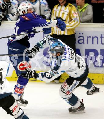 EBEL. Eishockey Bundesliga. EC VSV gegen EHC LIWEST Linz.  Geoff Waugh, (VSV), Matthias Iberer  (Linz). Villach, am 2.11.2014.
Foto: Kuess 


---
pressefotos, pressefotografie, kuess, qs, qspictures, sport, bild, bilder, bilddatenbank