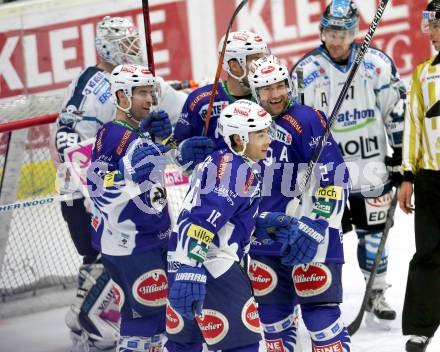 EBEL. Eishockey Bundesliga. EC VSV gegen EHC LIWEST Linz. Torjubel Mark Santorelli, Jason Krog, Darren Haydar, Cole Jarrett (VSV). Villach, am 2.11.2014.
Foto: Kuess 


---
pressefotos, pressefotografie, kuess, qs, qspictures, sport, bild, bilder, bilddatenbank