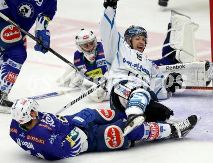 EBEL. Eishockey Bundesliga. EC VSV gegen EHC LIWEST Linz. Torjubel Andrew Jacob Kozek (VSV). Villach, am 2.11.2014.
Foto: Kuess 


---
pressefotos, pressefotografie, kuess, qs, qspictures, sport, bild, bilder, bilddatenbank