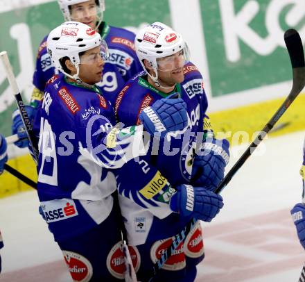 EBEL. Eishockey Bundesliga. EC VSV gegen EHC LIWEST Linz. Torjubel Jason Krog, Cole Jarrett (VSV). Villach, am 2.11.2014.
Foto: Kuess 


---
pressefotos, pressefotografie, kuess, qs, qspictures, sport, bild, bilder, bilddatenbank