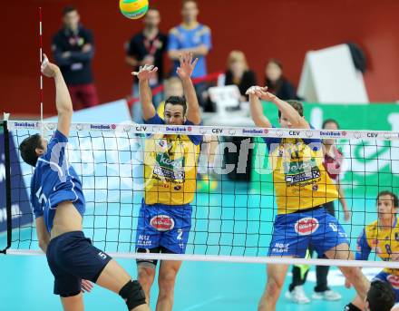 Volleyball Champions League. SK Posojilnica Aich/Dob gegen Olympiacos Piraeus. Rocamora Blazquez Daniel, Danijel Koncilja (Aich/Dob). Klagenfurt, am 5.11.2014.
Foto: Kuess
---
pressefotos, pressefotografie, kuess, qs, qspictures, sport, bild, bilder, bilddatenbank