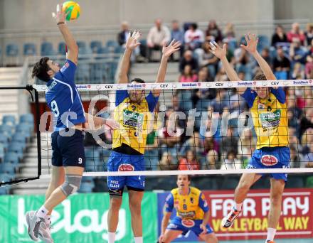 Volleyball Champions League. SK Posojilnica Aich/Dob gegen Olympiacos Piraeus. Rocamora Blazquez Daniel, Danijel Koncilja (Aich/Dob). Klagenfurt, am 5.11.2014.
Foto: Kuess
---
pressefotos, pressefotografie, kuess, qs, qspictures, sport, bild, bilder, bilddatenbank