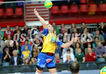 Volleyball Champions League. SK Posojilnica Aich/Dob gegen Olympiacos Piraeus. Stanislaw Wawrzynczyk (Aich/Dob). Klagenfurt, am 5.11.2014.
Foto: Kuess
---
pressefotos, pressefotografie, kuess, qs, qspictures, sport, bild, bilder, bilddatenbank