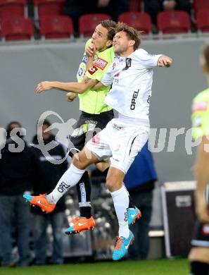 Fussball Bundesliga. RZ Pellets WAC gegen SK Puntigamer Sturm Graz. Boris Huettenbrenner,  (WAC), Daniel Beichler (Graz). Klagenfiurt, am 8.11.2014.
Foto: Kuess

---
pressefotos, pressefotografie, kuess, qs, qspictures, sport, bild, bilder, bilddatenbank