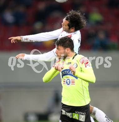 Fussball Bundesliga. RZ Pellets WAC gegen SK Puntigamer Sturm Graz. Nemanja Rnic (WAC), Marco Djuricin (Graz). Klagenfiurt, am 8.11.2014.
Foto: Kuess

---
pressefotos, pressefotografie, kuess, qs, qspictures, sport, bild, bilder, bilddatenbank