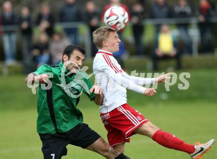 Fussball Unterliga Ost. Ludmannsdorf gegen Ulrichsberg. Julian Hobel,  (Ludmannsdorf), Ramazan Guerkan (Ulrichsberg). Ludmannsdorf, am 9.11.2014.
Foto: Kuess
---
pressefotos, pressefotografie, kuess, qs, qspictures, sport, bild, bilder, bilddatenbank