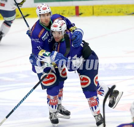 EBEL. Eishockey Bundesliga. EC VSV gegen SAPA Fehervar AV19. Torjubel Brock McBride, Mark Santorelli (VSV). Villach, am 2.11.2014.
Foto: Kuess 


---
pressefotos, pressefotografie, kuess, qs, qspictures, sport, bild, bilder, bilddatenbank