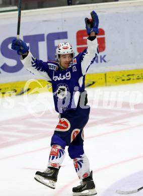 EBEL. Eishockey Bundesliga. EC VSV gegen SAPA Fehervar AV19. Torjubel Brock McBride (VSV). Villach, am 2.11.2014.
Foto: Kuess 


---
pressefotos, pressefotografie, kuess, qs, qspictures, sport, bild, bilder, bilddatenbank