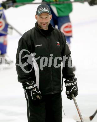 EBEL. Eishockey Bundesliga. EC VSV gegen SAPA Fehervar AV19. Herbert Hohenberger (VSV). Villach, am 2.11.2014.
Foto: Kuess 


---
pressefotos, pressefotografie, kuess, qs, qspictures, sport, bild, bilder, bilddatenbank