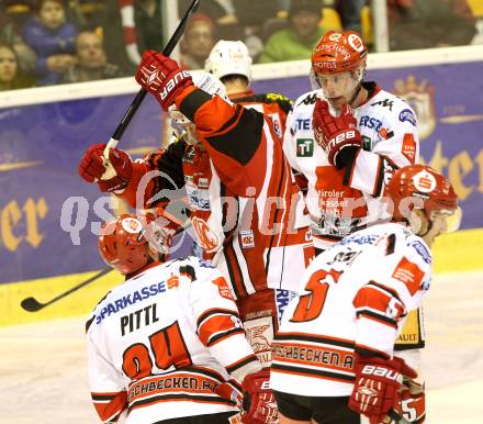 EBEL. Eishockey Bundesliga. KAC gegen HC TWK Innsbruck. Thomas Poeck,  (KAC), Stefan Pittl (Innsbruck). Klagenfurt, am 14.11.2014.
Foto: Kuess 

---
pressefotos, pressefotografie, kuess, qs, qspictures, sport, bild, bilder, bilddatenbank