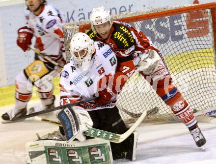 EBEL. Eishockey Bundesliga. KAC gegen HC TWK Innsbruck. Jamie Lundmark,  (KAC), Patrick Machreich (Innsbruck). Klagenfurt, am 14.11.2014.
Foto: Kuess 

---
pressefotos, pressefotografie, kuess, qs, qspictures, sport, bild, bilder, bilddatenbank